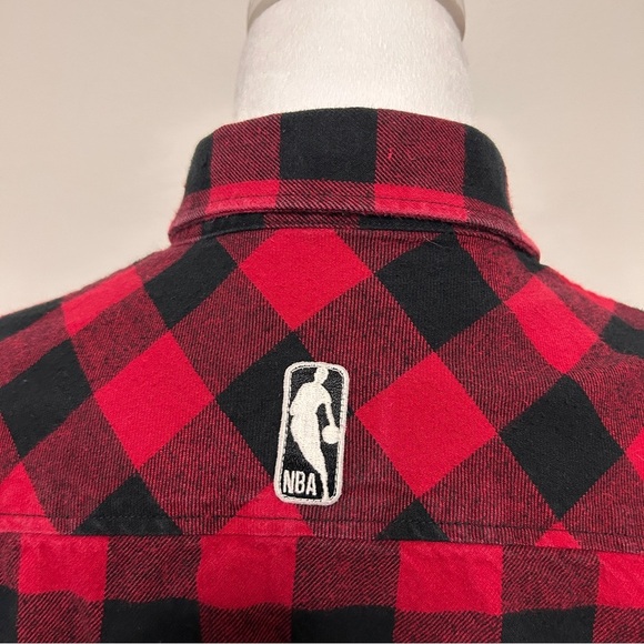 Frank & Oak Women’s Medium Toronto Raptors Red Black Checkered Plaid Flannel NBA - Picture 5 of 12